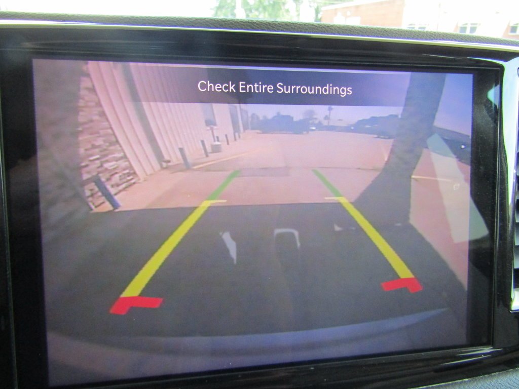 Used 2021 Silver Chrysler Touring L image 16