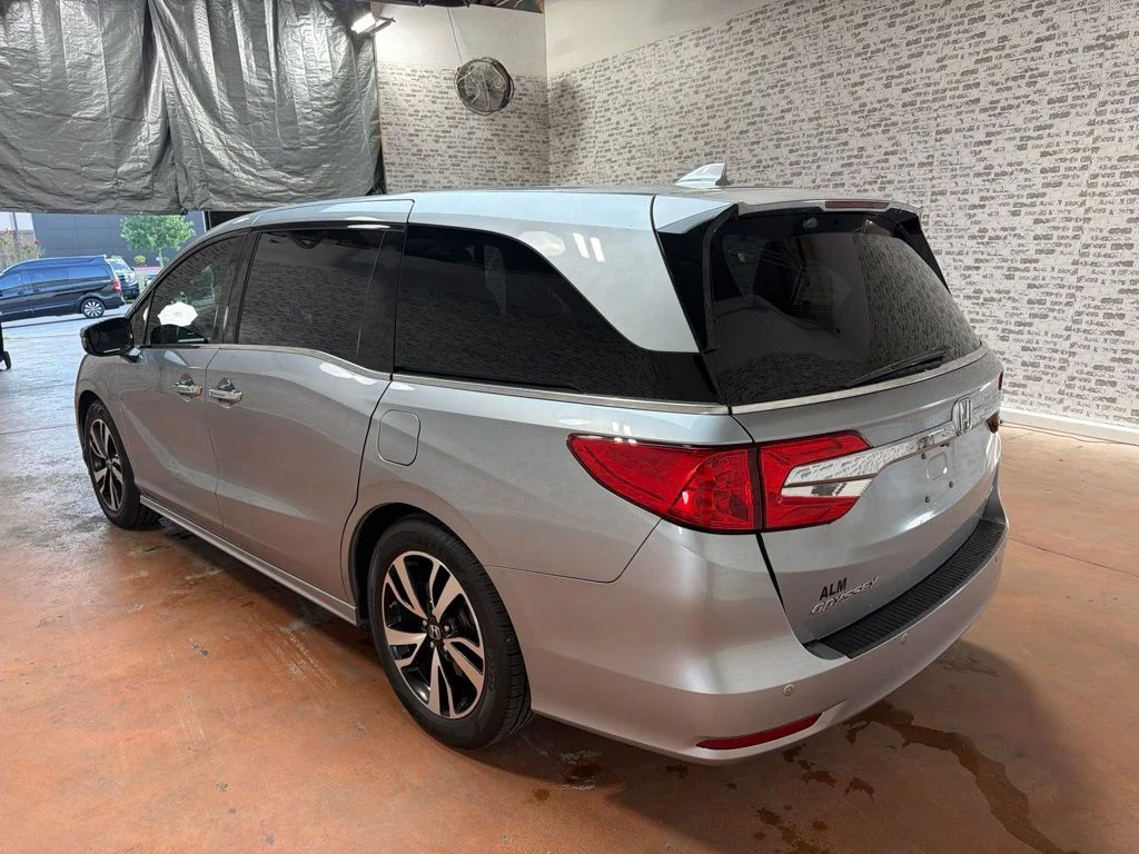 Used 2019 Lunar Silver Metallic Honda Elite image 5