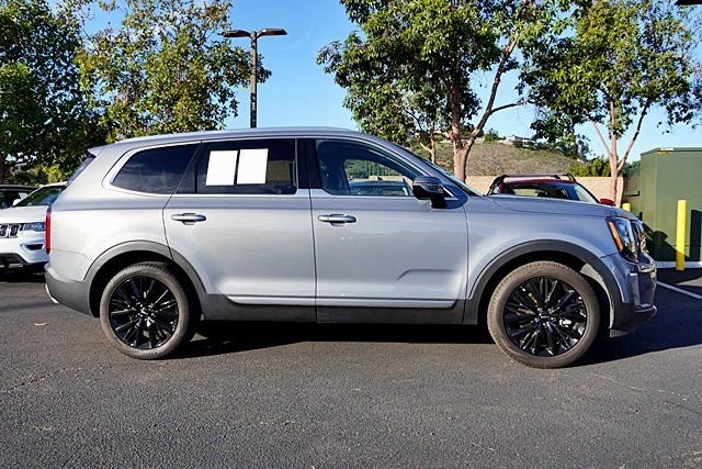 Used 2022 Silver Kia SX image 6