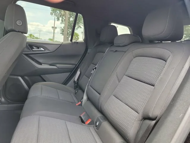 2025 Chevrolet Equinox LT - Photo 13