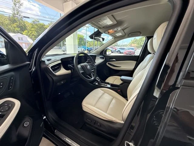 2024 Buick Encore GX Avenir - Photo 10