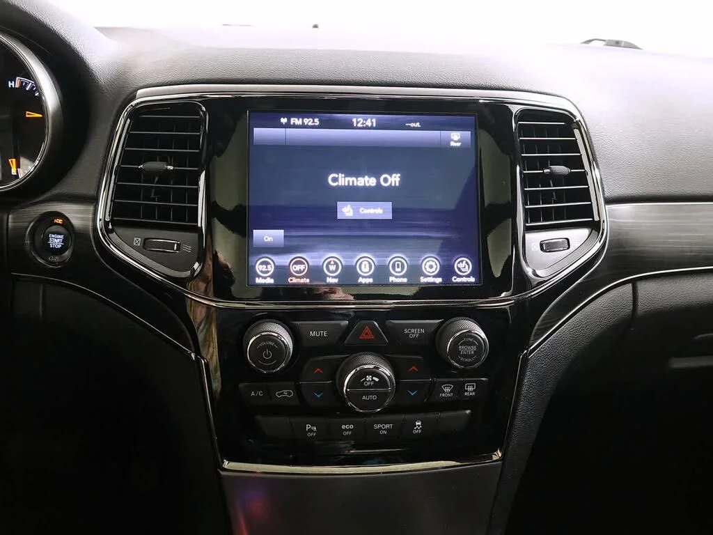 Used 2020 Black Jeep Limited X image 23