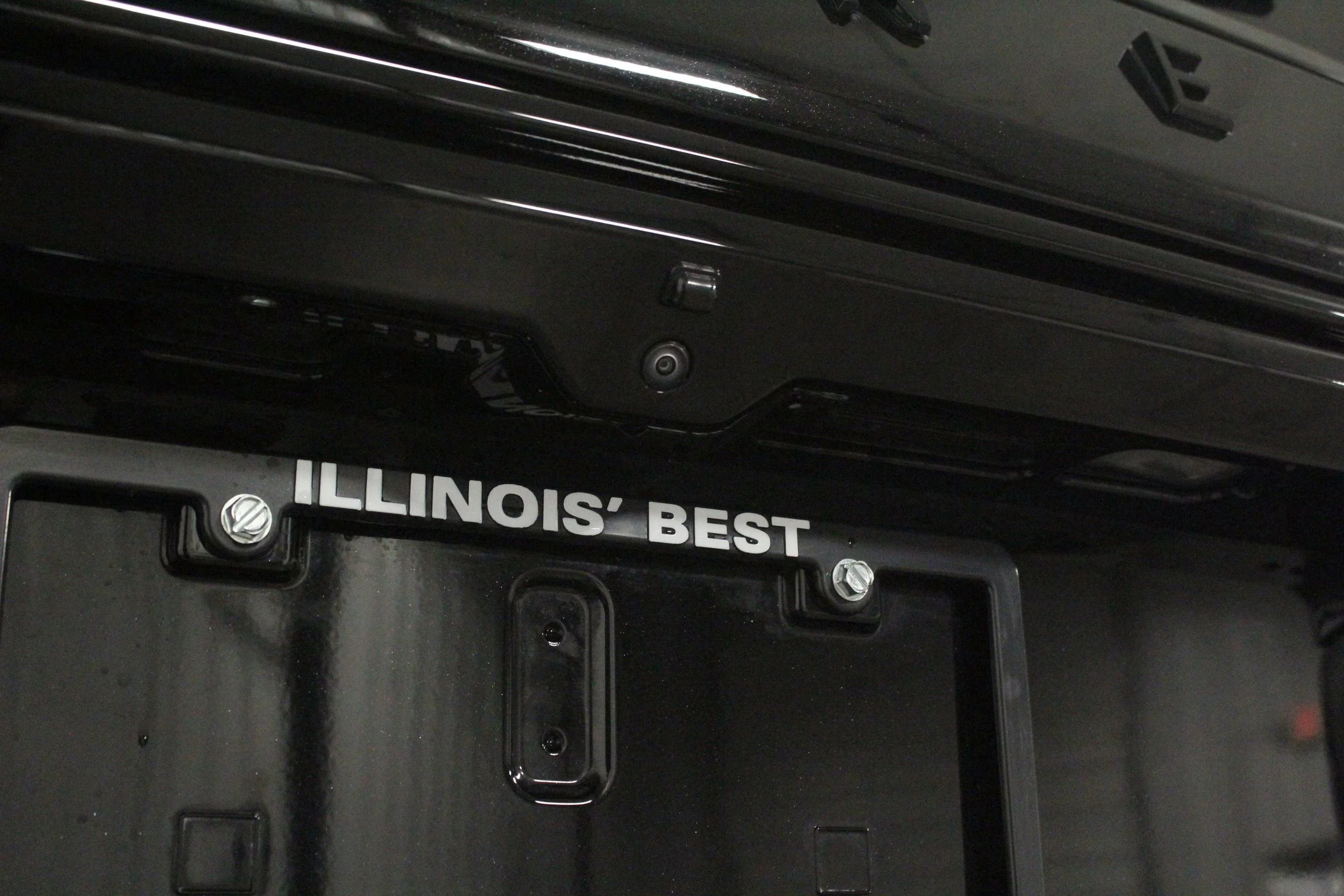 Used 2024 Diamond Black Crystal Pearlcoat Jeep Series II image 13