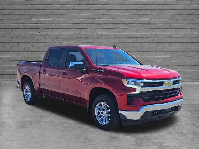 Used 2023 Radiant Red Tintcoat Chevrolet LT image 7