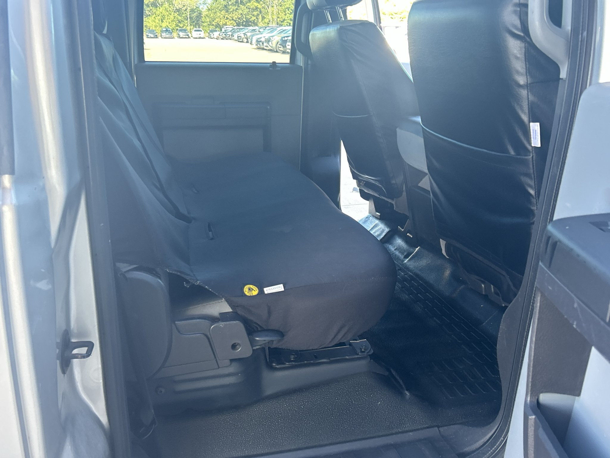 Used 2016 Ingot Silver Metallic Ford XL image 23
