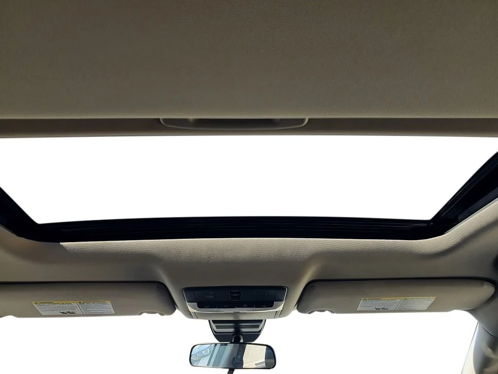 2025 Nissan Altima SL - Photo 15