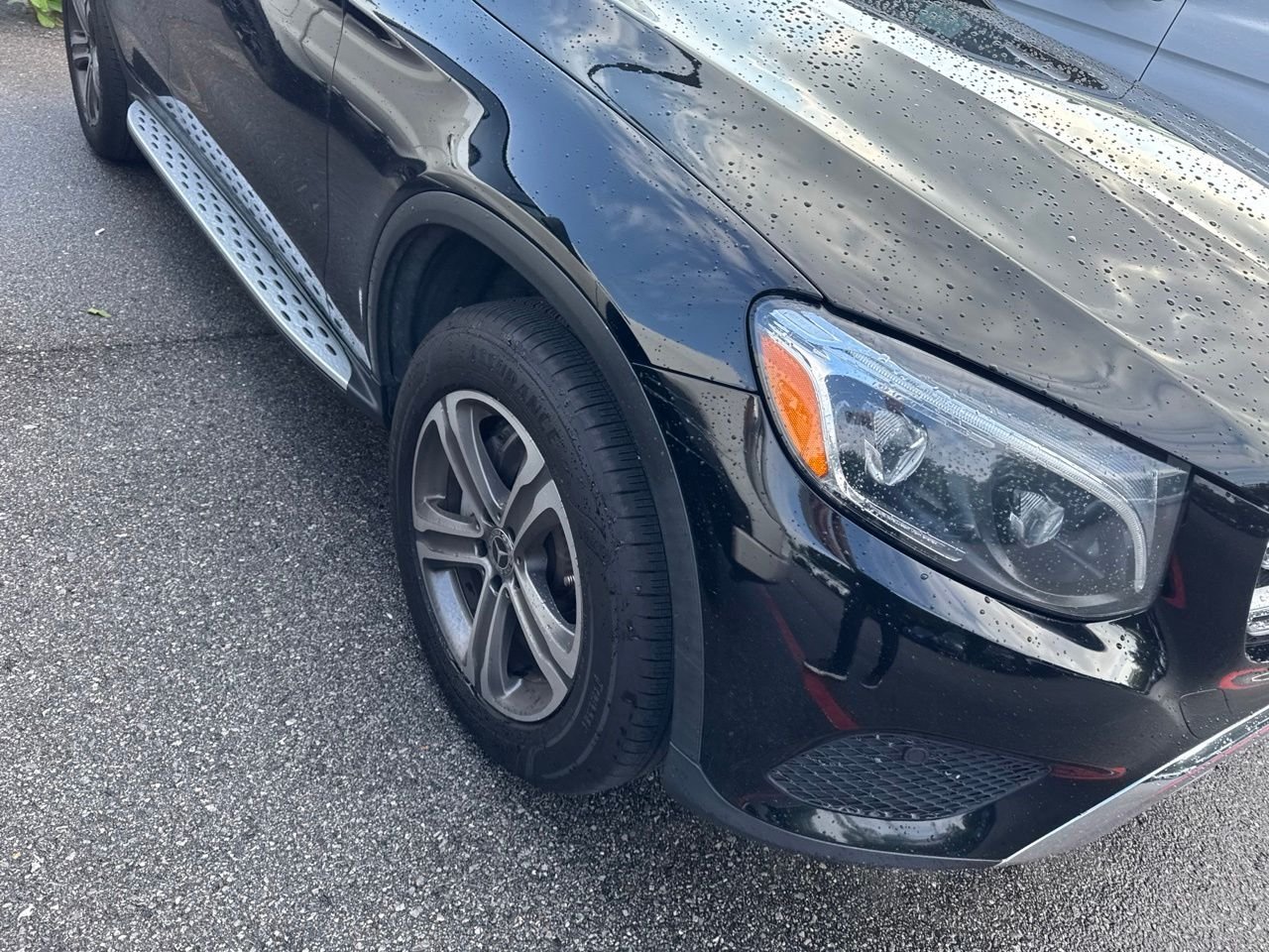 Used 2018 Black Mercedes-Benz GLC 300 image 4