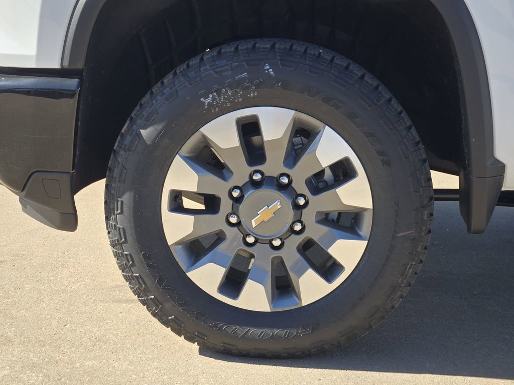 2026 Chevrolet Silverado 2500HD Custom - Photo 18