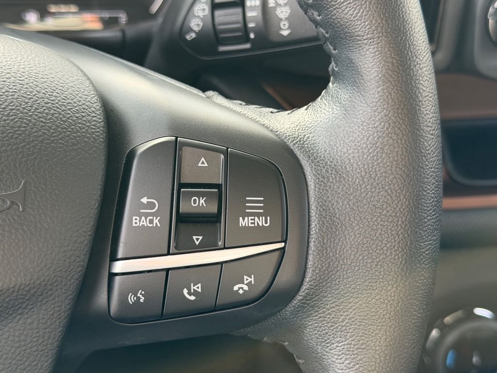 Used 2022 White Ford Outer Banks image 24