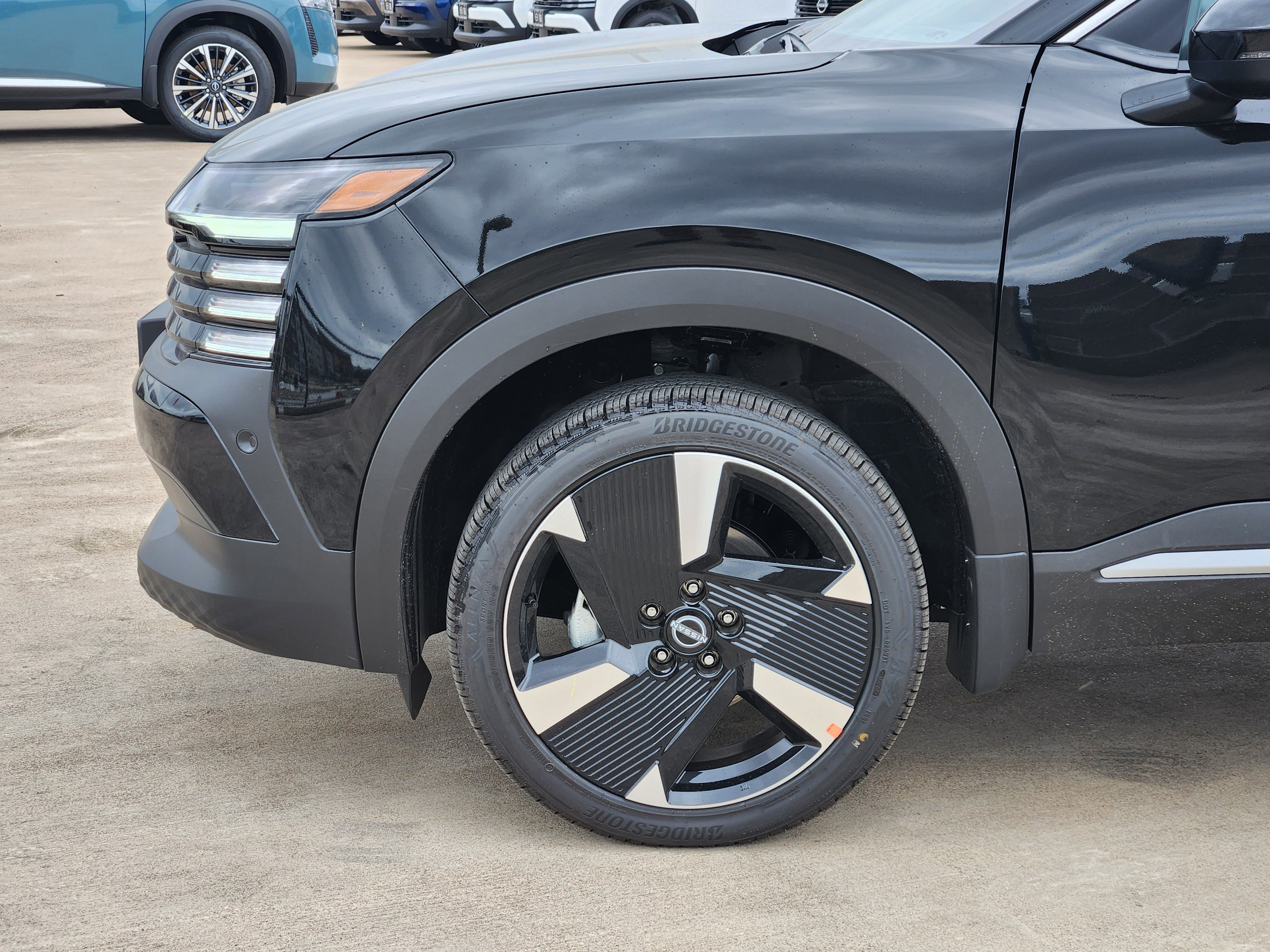 New 2026 Super Black Nissan SR image 9