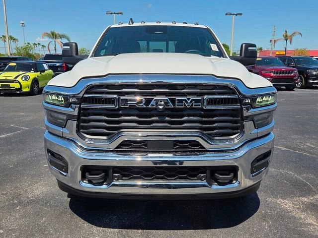 New 2026 Bright White Clear-Coat Exterior Paint RAM Tradesman image 2