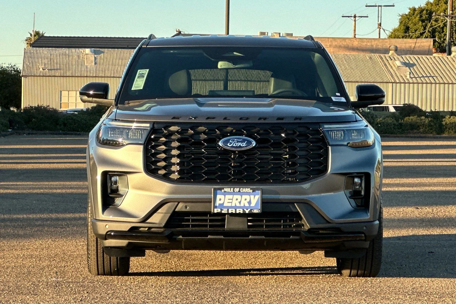 New 2026 Carbonized Gray Metallic Ford ST-Line image 2