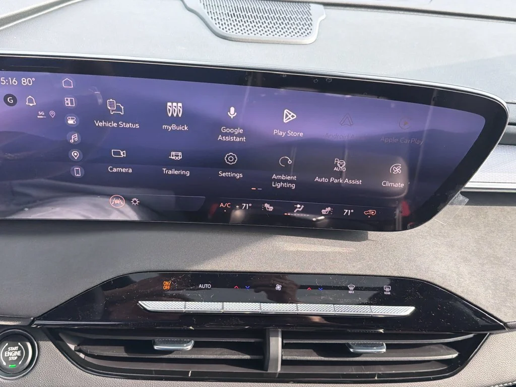 2027 Buick Enclave Sport Touring - Photo 17