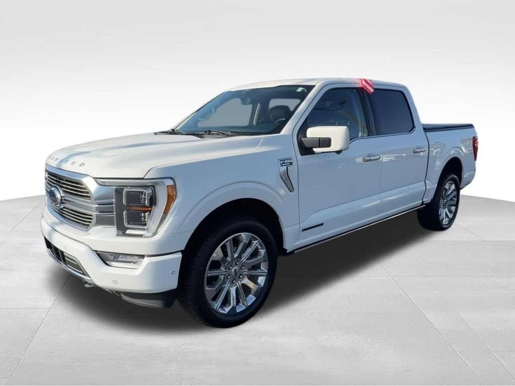Used 2022 White Ford Limited image 4