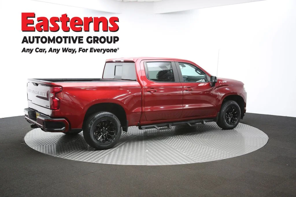 Used 2021 Red Chevrolet RST image 41