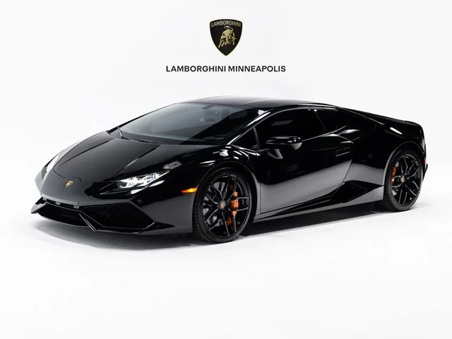 Used 2018 Black Lamborghini  image 1