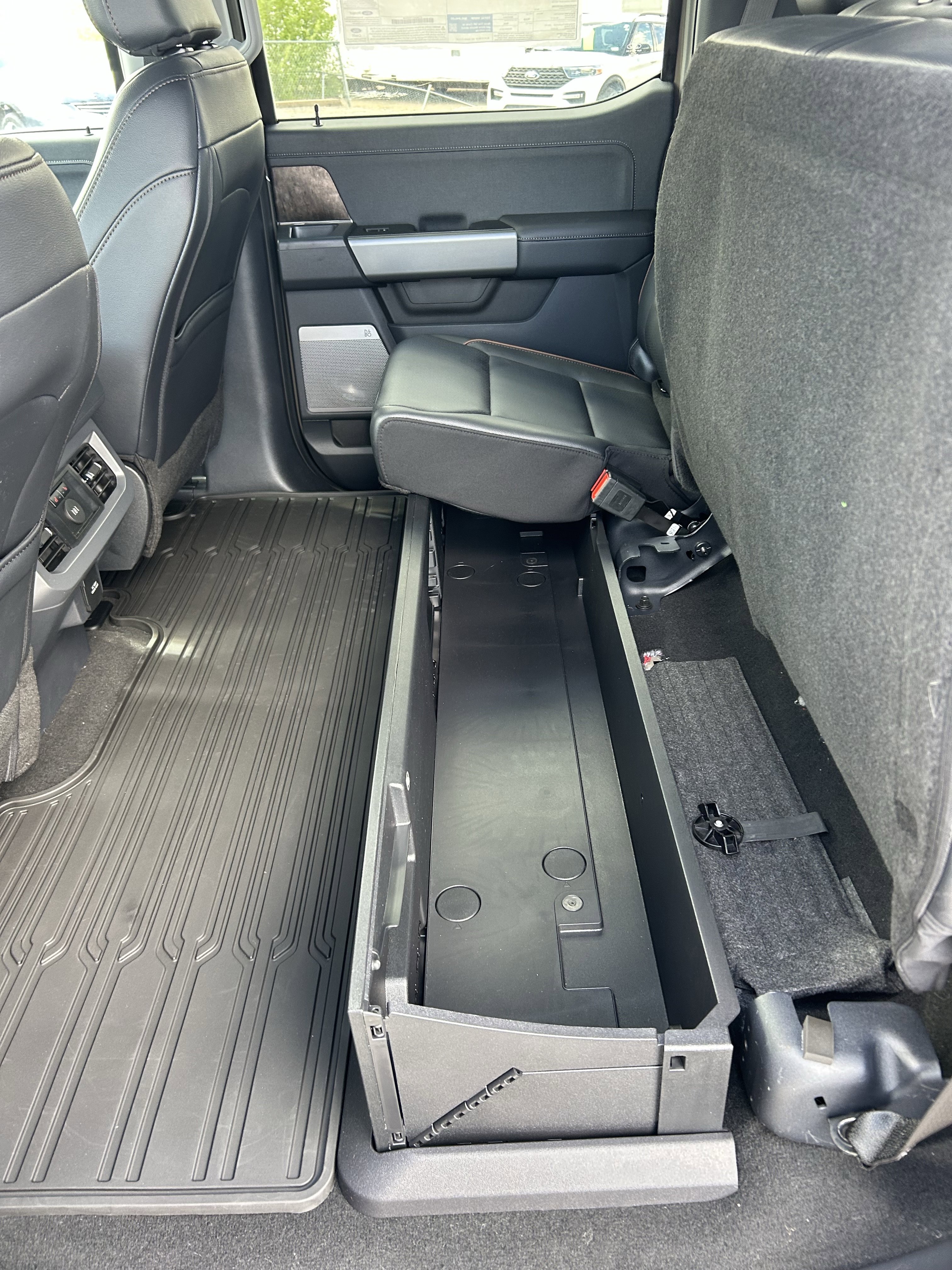 New 2026 Marsh Gray Ford LARIAT image 28