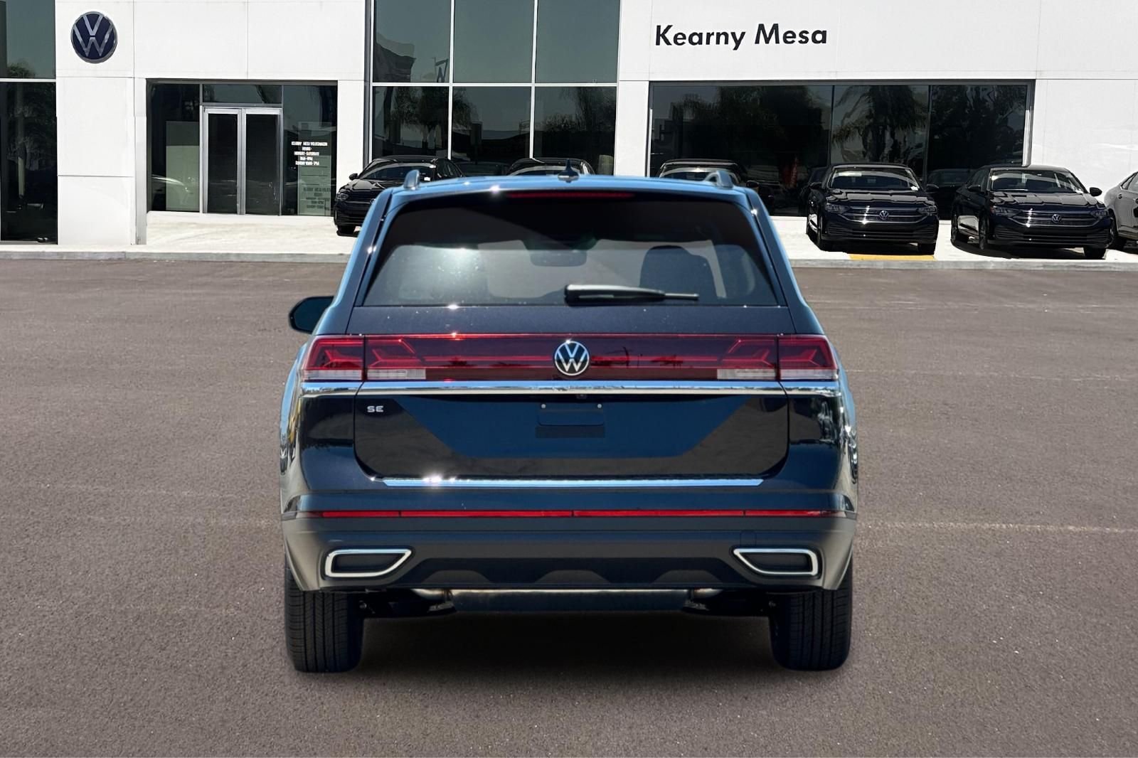 New 2026 Deep Black Pearl Volkswagen SE image 5