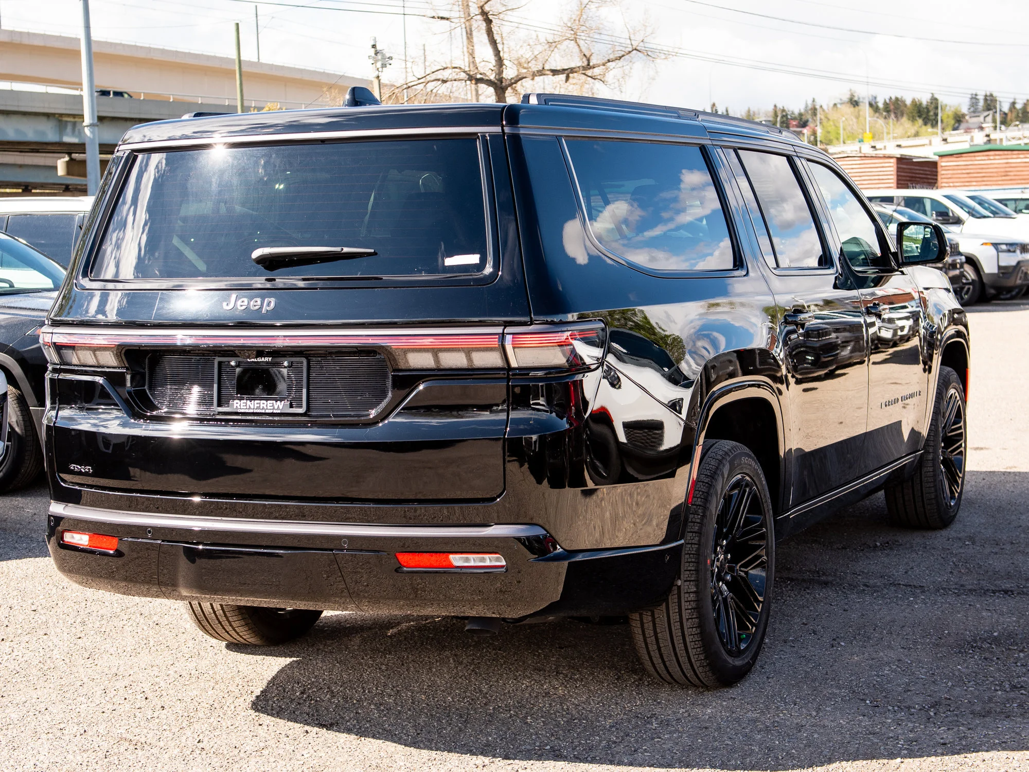 New 2026 Black Jeep Limited Reserve* image 6