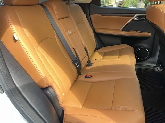 Used 2022 White Lexus 350 image 26