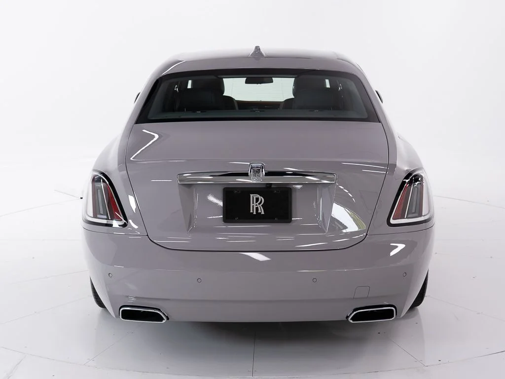 New 2026 Tempest Grey Rolls-Royce  image 4