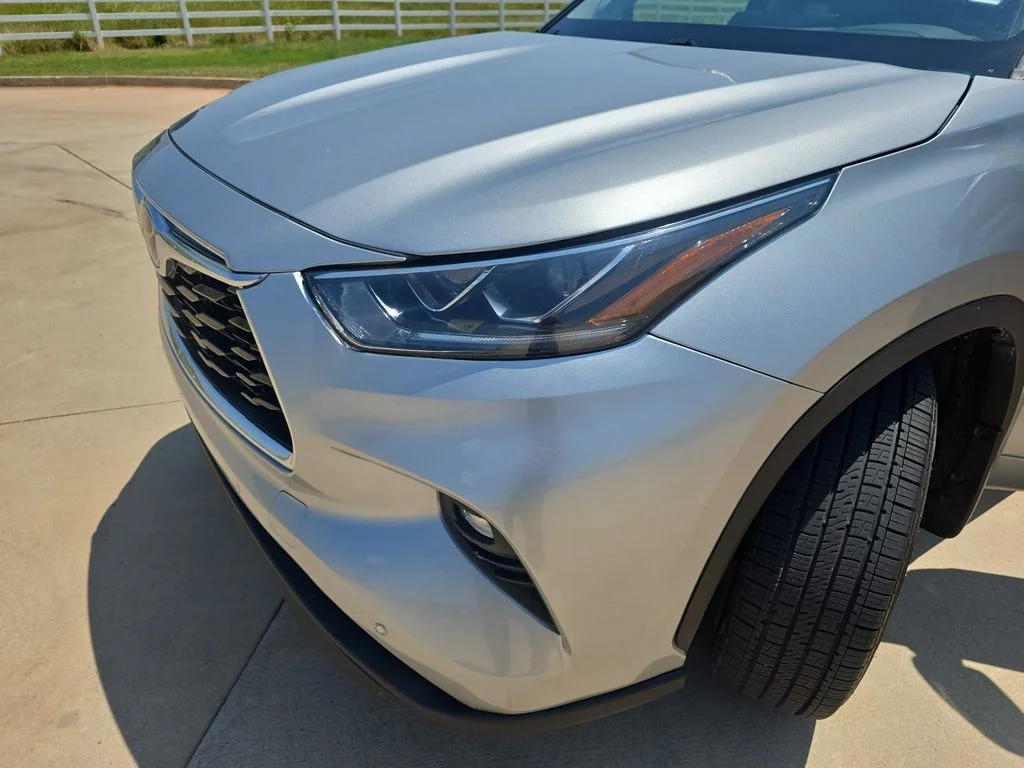 Used 2023 Magnetic Gray Metallic Toyota Hybrid Limited image 33