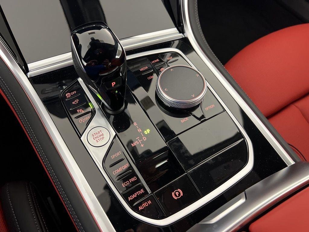 New 2026 Black Sapphire Metallic BMW 840i image 11