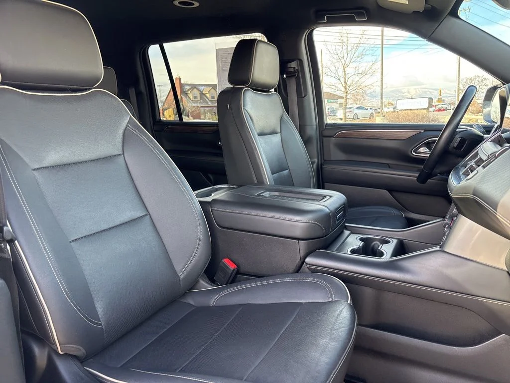 Used 2023 Green Chevrolet Premier image 13