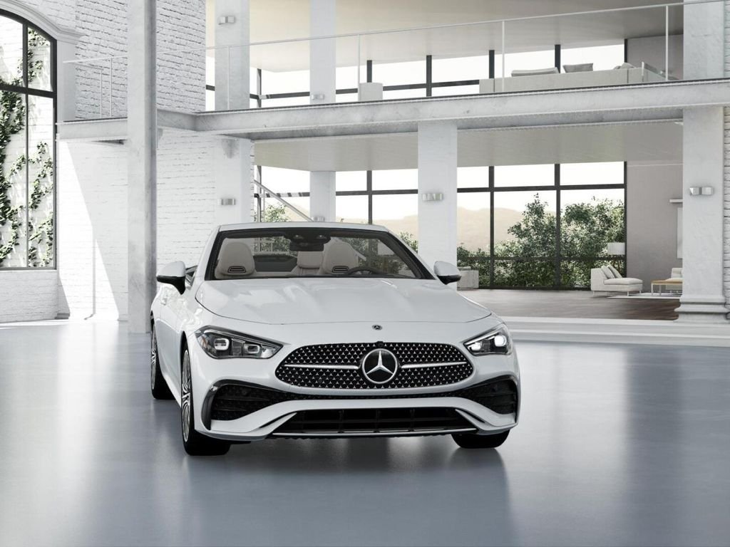 New 2026 MANUFAKTUR Moonlight White Metallic Mercedes-Benz CLE 450 image 8