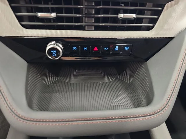 New 2027 Vapor Blue Metallic Ford Active image 30