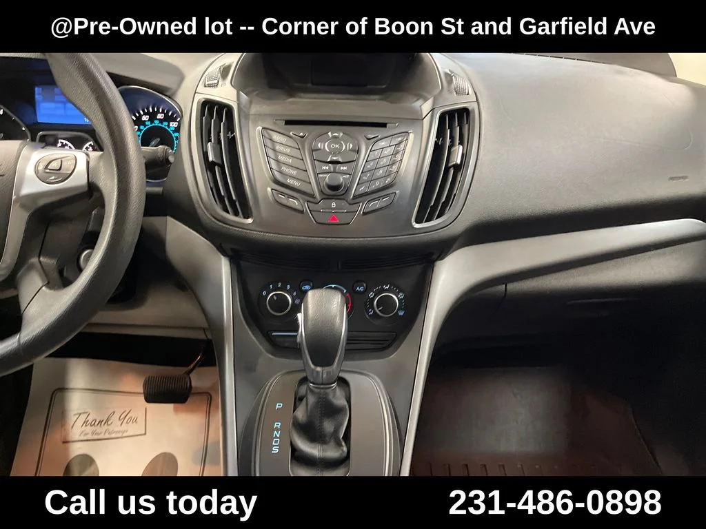 Used 2015 Silver Ford SE image 19
