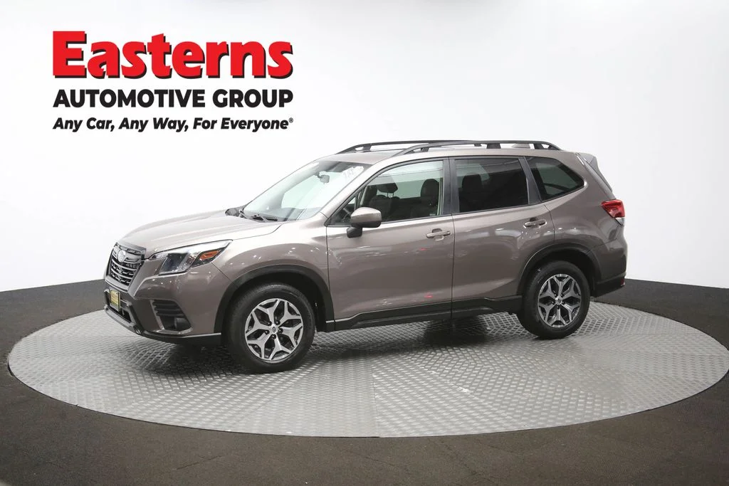 Used 2022 Brown Subaru Premium image 62