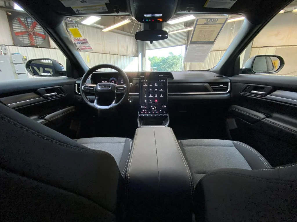 Used 2026 Silver GMC Elevation image 20