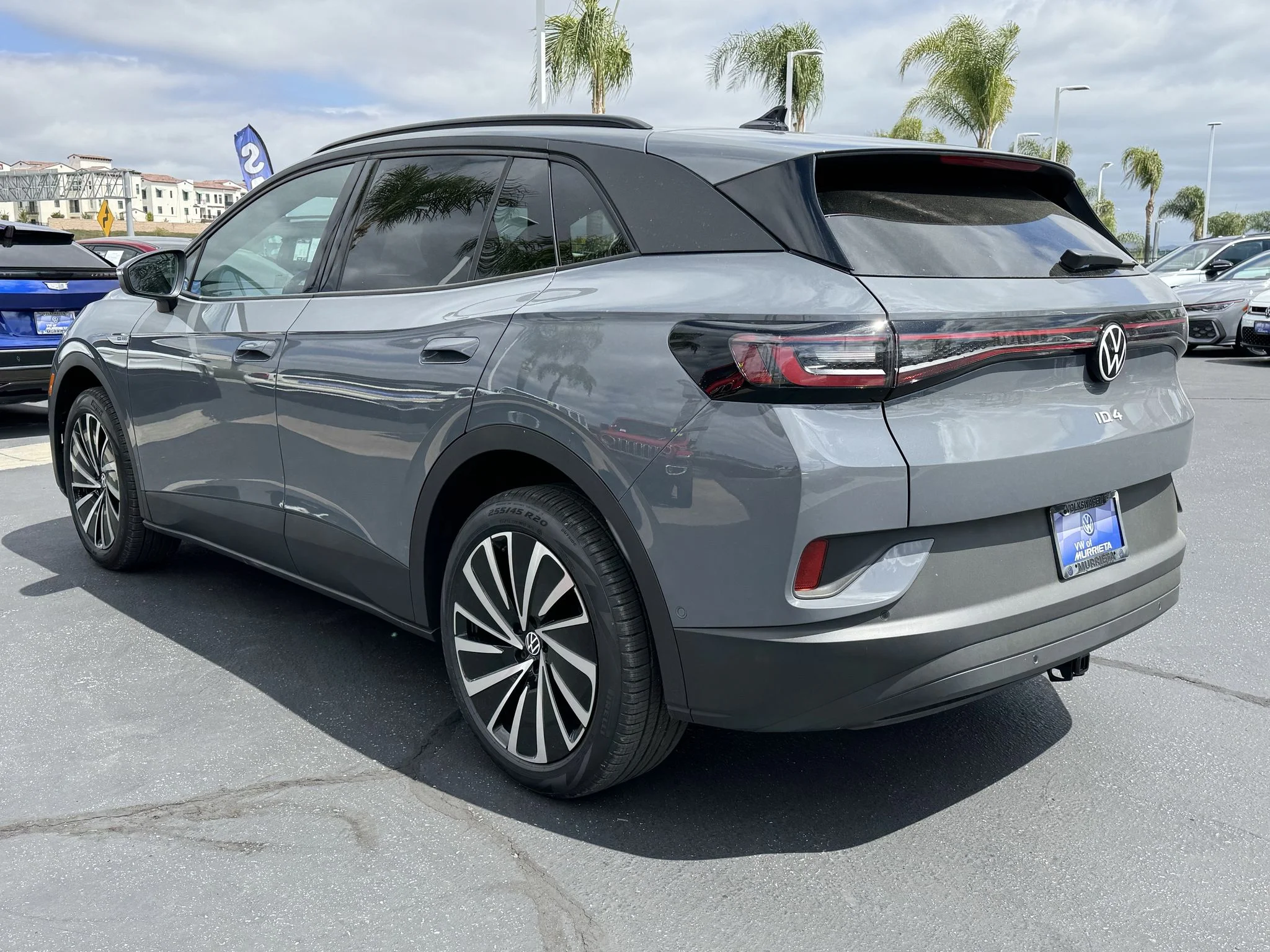 New 2026 Pure Gray Volkswagen Pro image 8