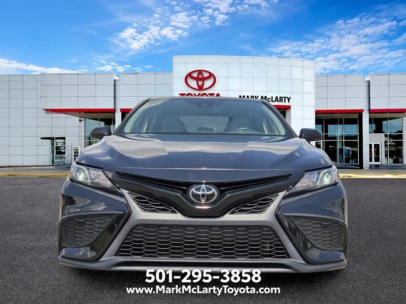 Used 2024 Midnight Black Metallic TOYOTA SE AUTO image 8