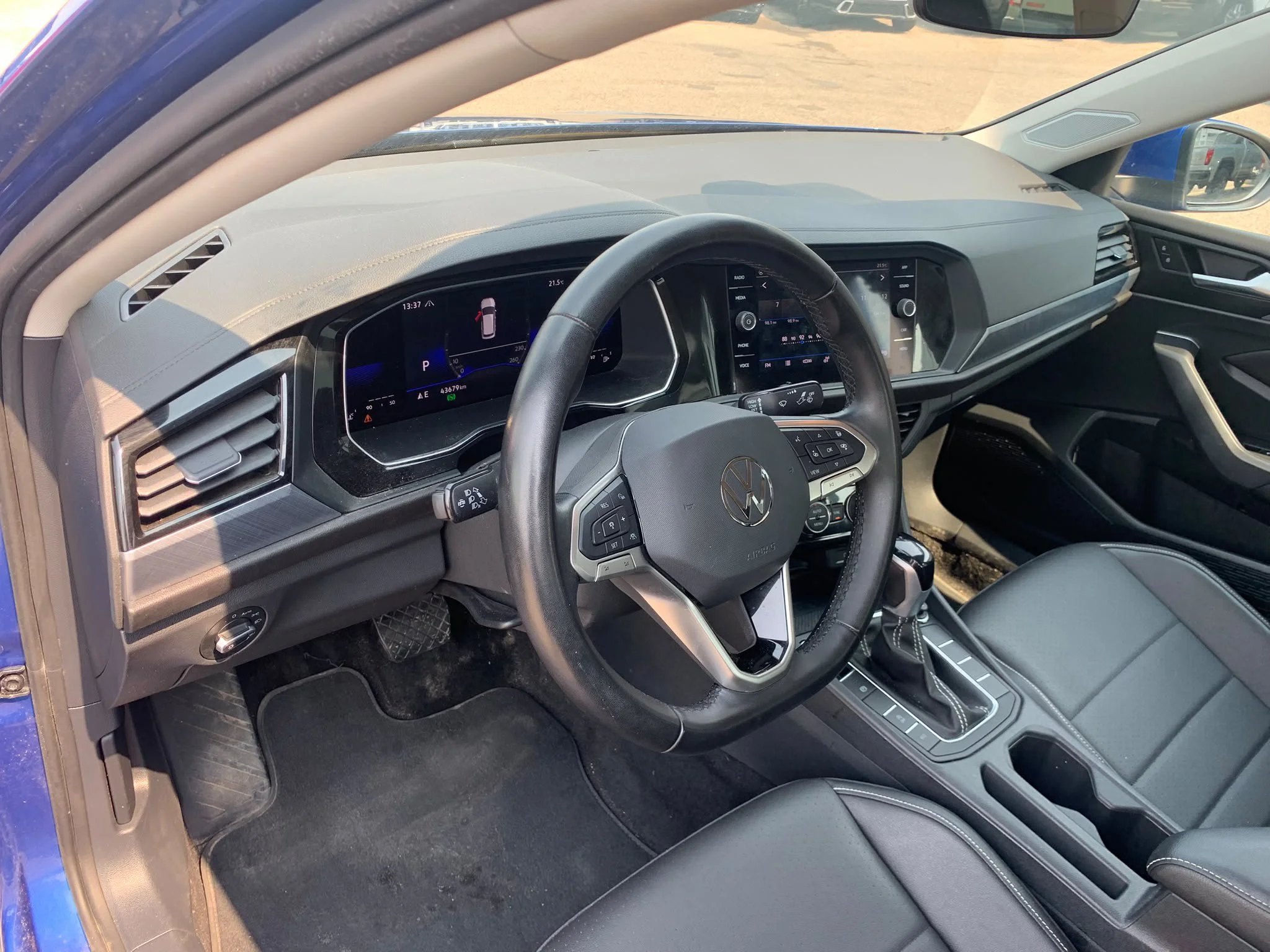Certified Used 2023 Rising Blue Metallic Volkswagen Comfortline*Htd Leather | Htd Wheel | Adaptive Cruise | Remote Start | Lane Keep Assist | CarPlay image 6
