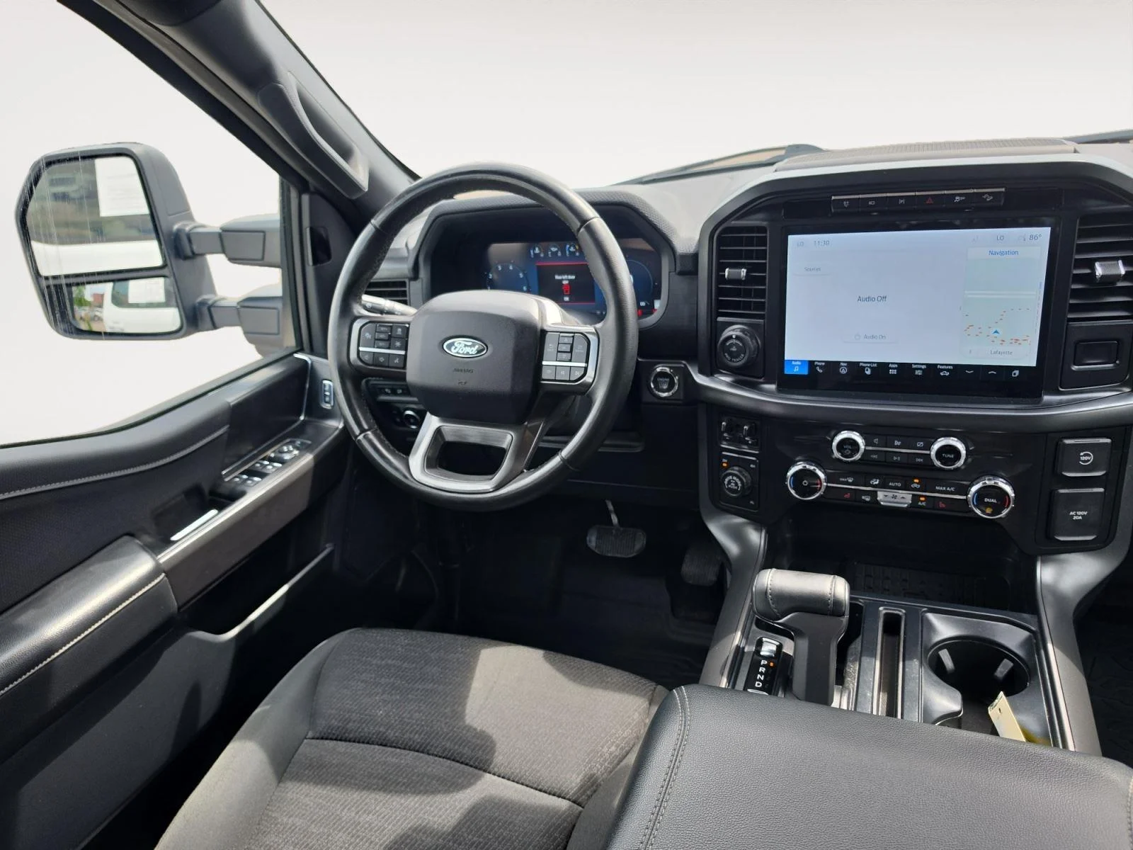 Used 2024 Oxford White Ford XLT image 11