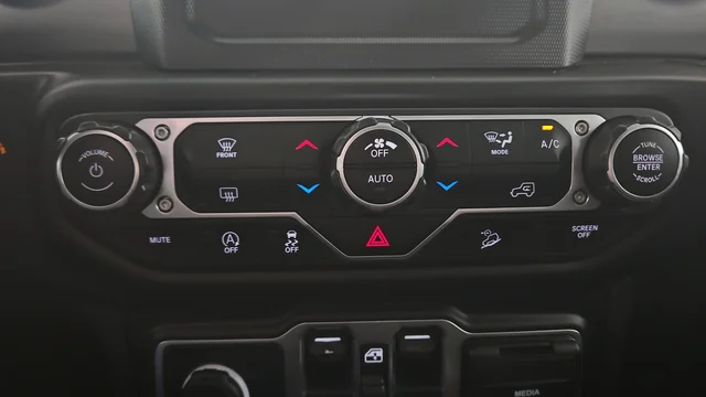Used 2020 Black Clearcoat Jeep Unlimited Sport S image 17