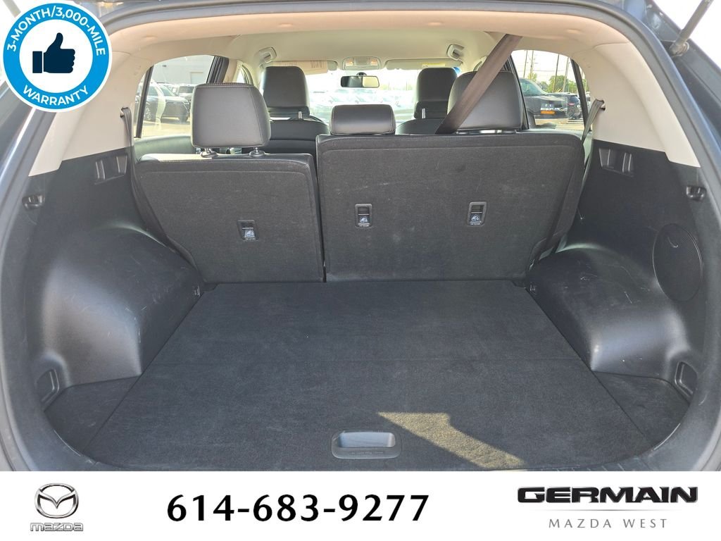 Used 2017 Red Kia EX image 21