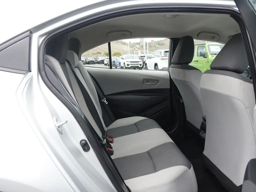 Certified Used 2025 Silver Toyota LE image 27