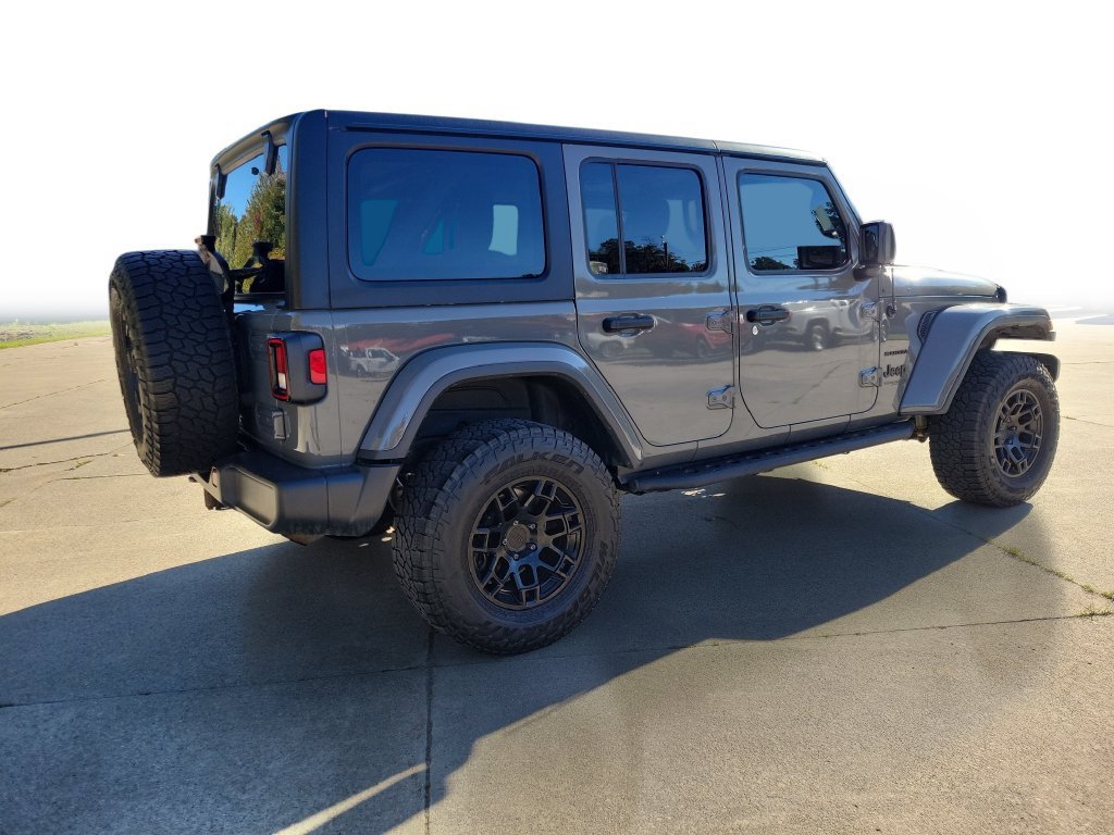 Used 2020 Gray Jeep North Edition 4x4 image 4