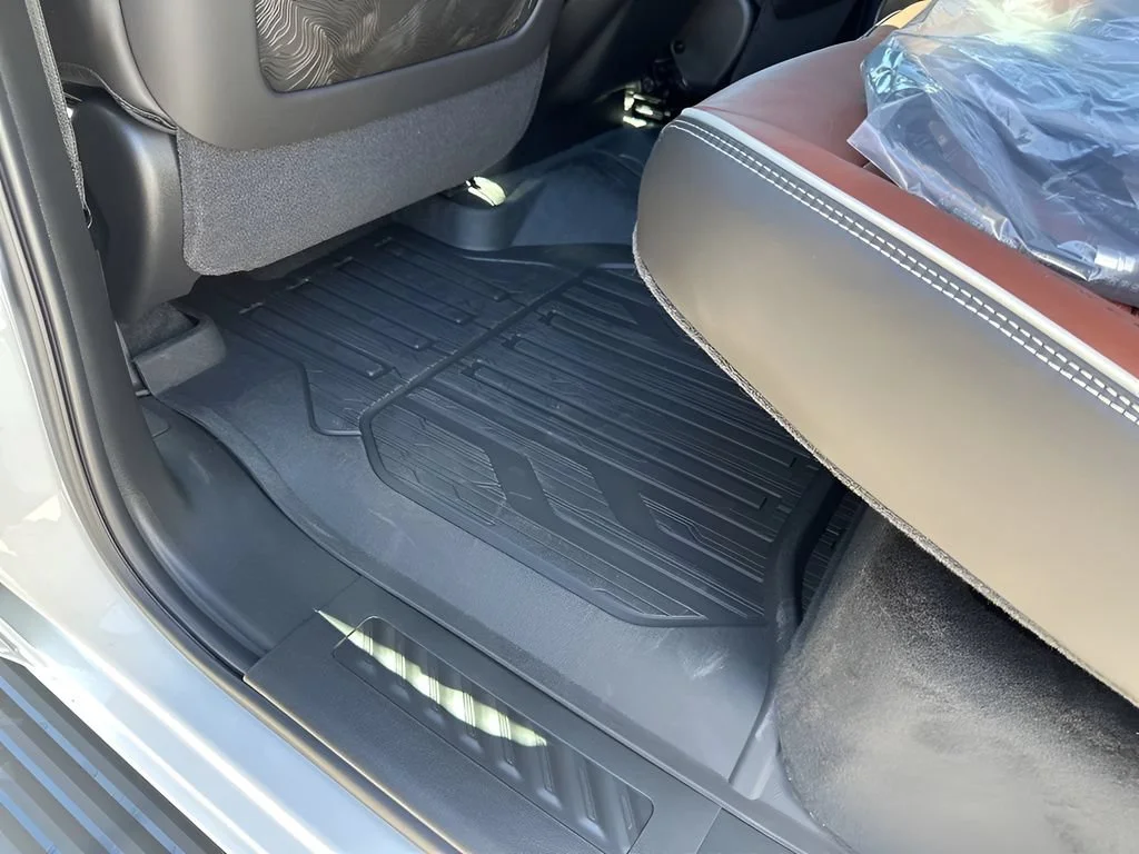 New 2026 Summit White GMC Denali Ultimate DRW image 26