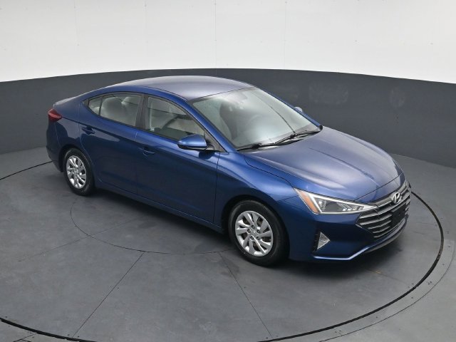 Used 2020 Blue Hyundai SE image 23