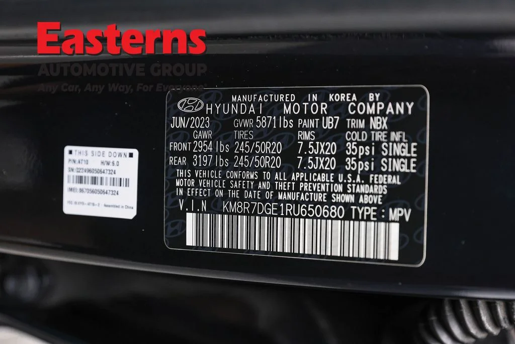 Used 2024 White Hyundai Calligraphy image 40