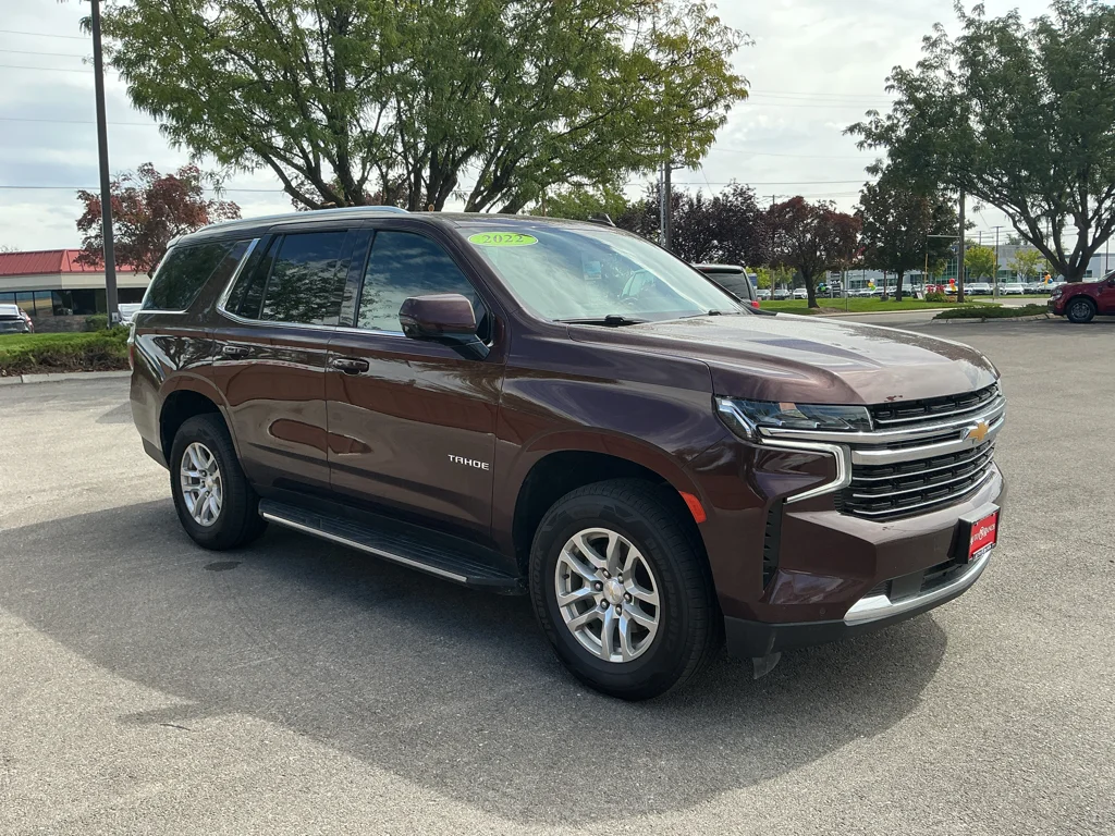 Used 2022 Auburn Metallic Chevrolet LT image 3