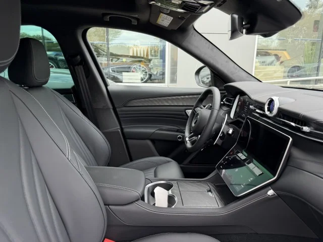New 2025  Maserati  image 22