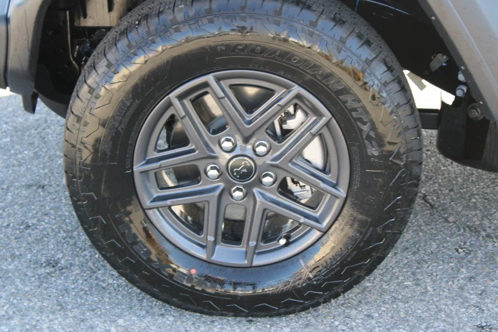 New 2026 Black Clear-Coat Exterior Paint Jeep Sport image 8