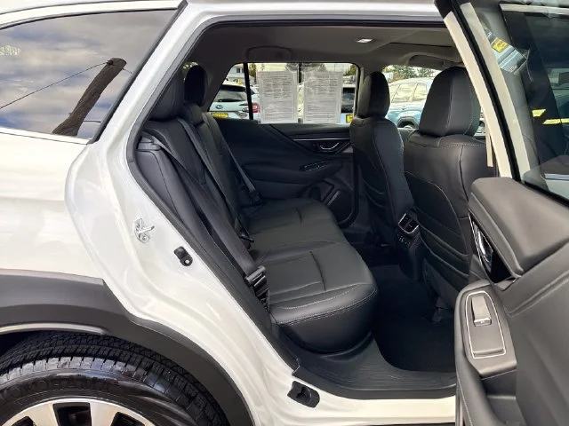 Used 2025 Crystal White Pearl Subaru Touring image 10