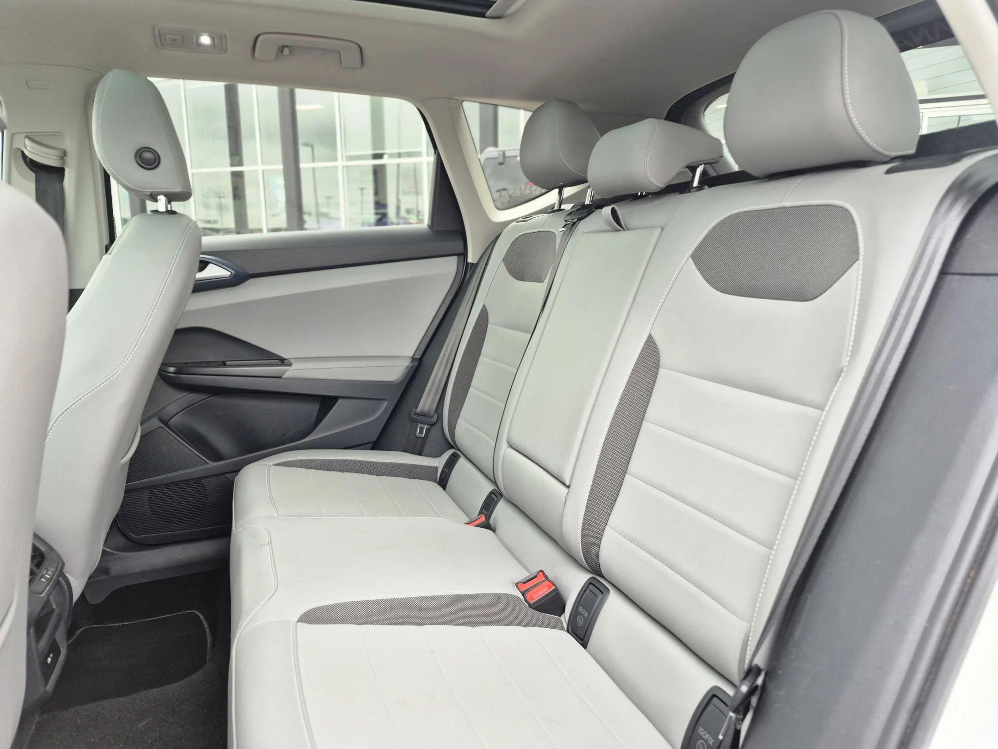 Certified Used 2024 White Volkswagen Comfortline*Adaptive Cruise | Remote Start | Htd Leather | Pano Roof | Htd Wheel | Lane Keep Assist image 10