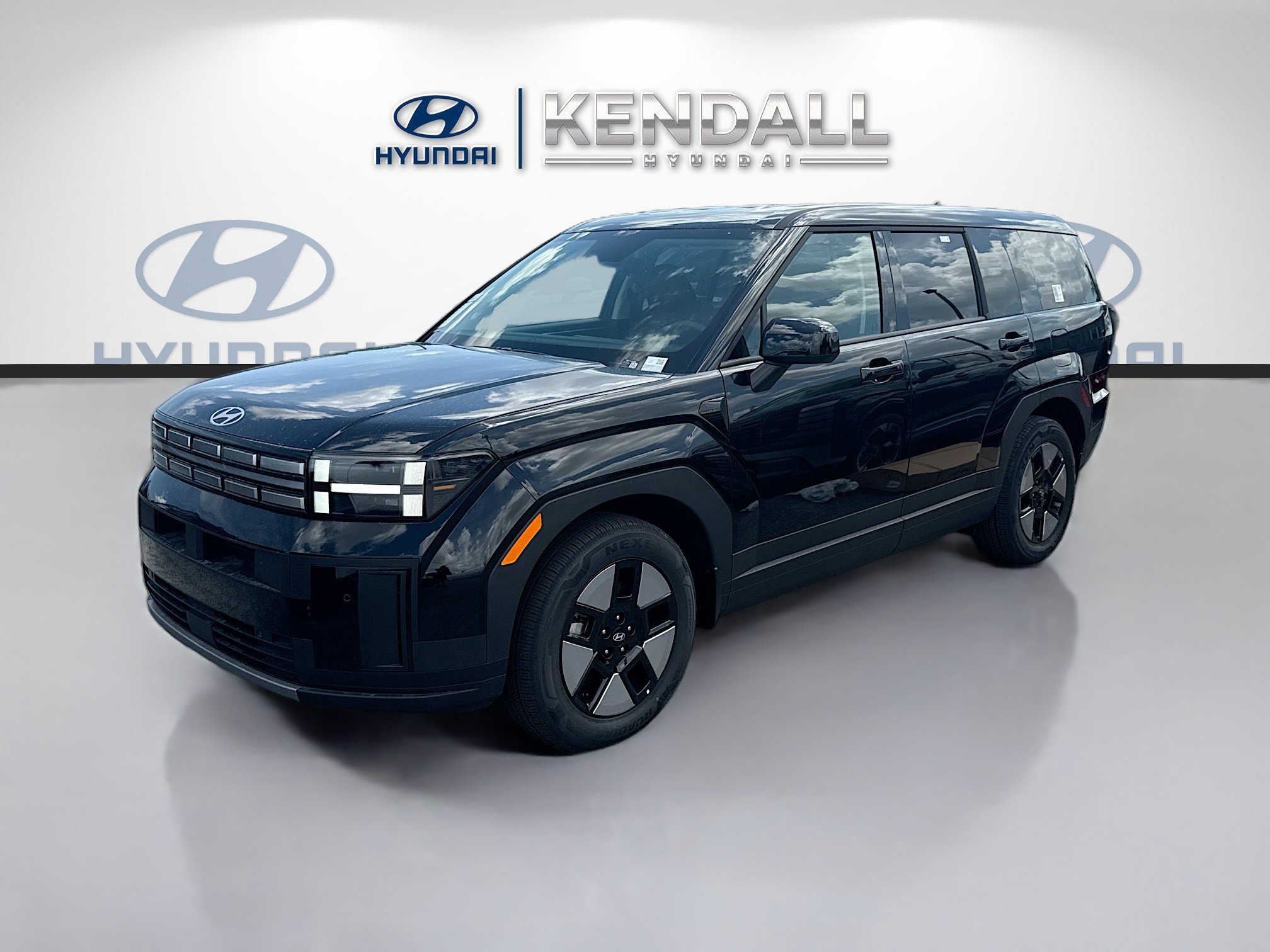 New 2026 Phantom Black Hyundai SE image 27